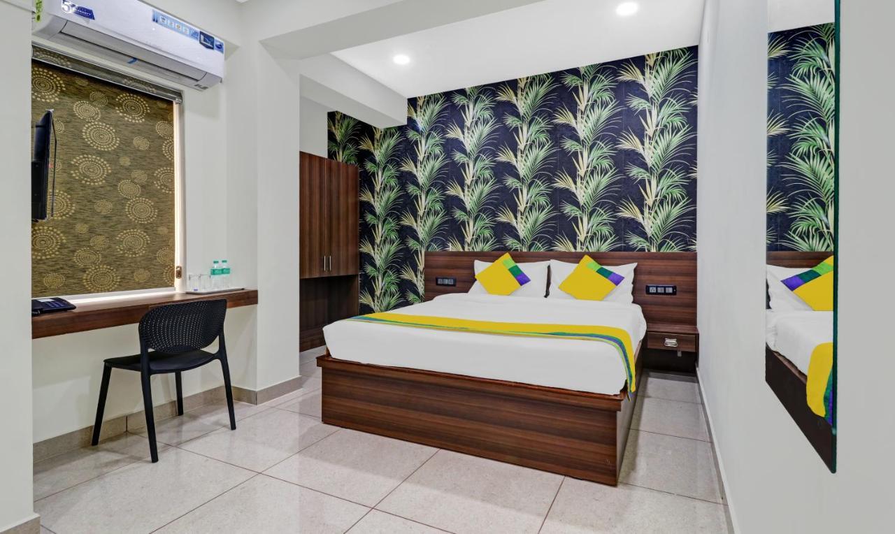 Hotel Nrm Residency Májszúr Kültér fotó